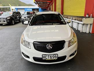 2013 Holden Cruze - Thumbnail