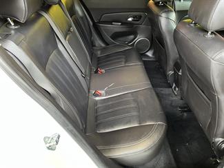 2013 Holden Cruze - Thumbnail