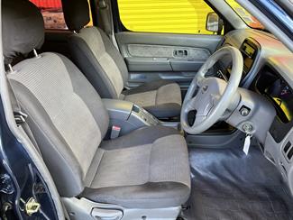 2014 Nissan Navara - Thumbnail