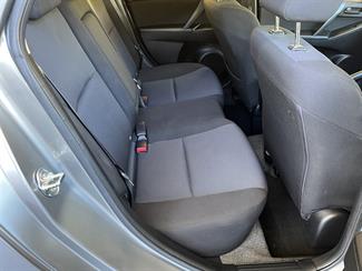 2010 Mazda MAZDA3 - Thumbnail