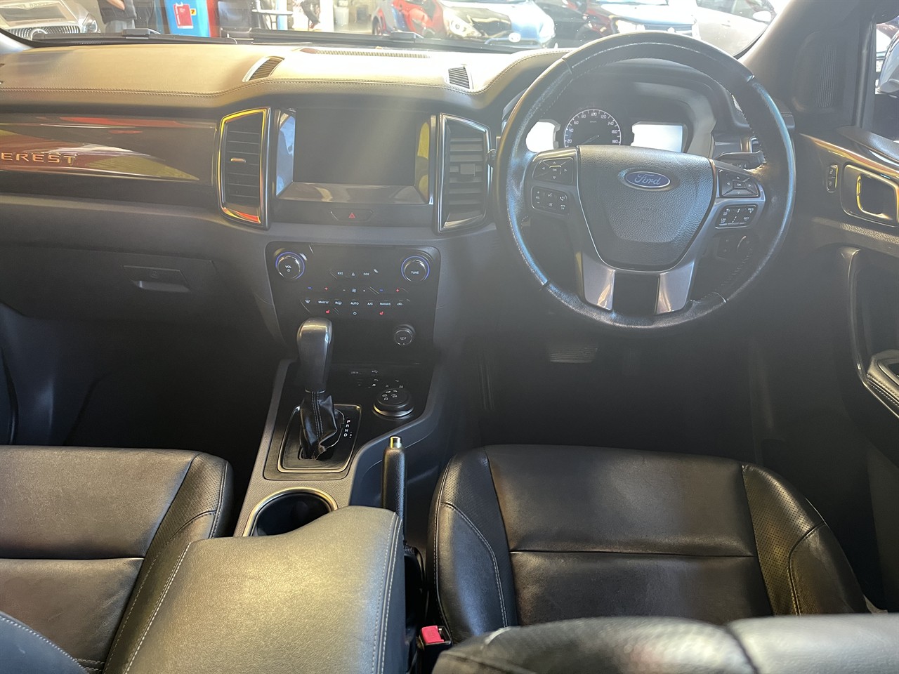 2015 Ford Everest