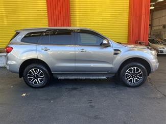 2015 Ford Everest - Thumbnail