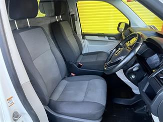 2017 Volkswagen Transporter - Thumbnail