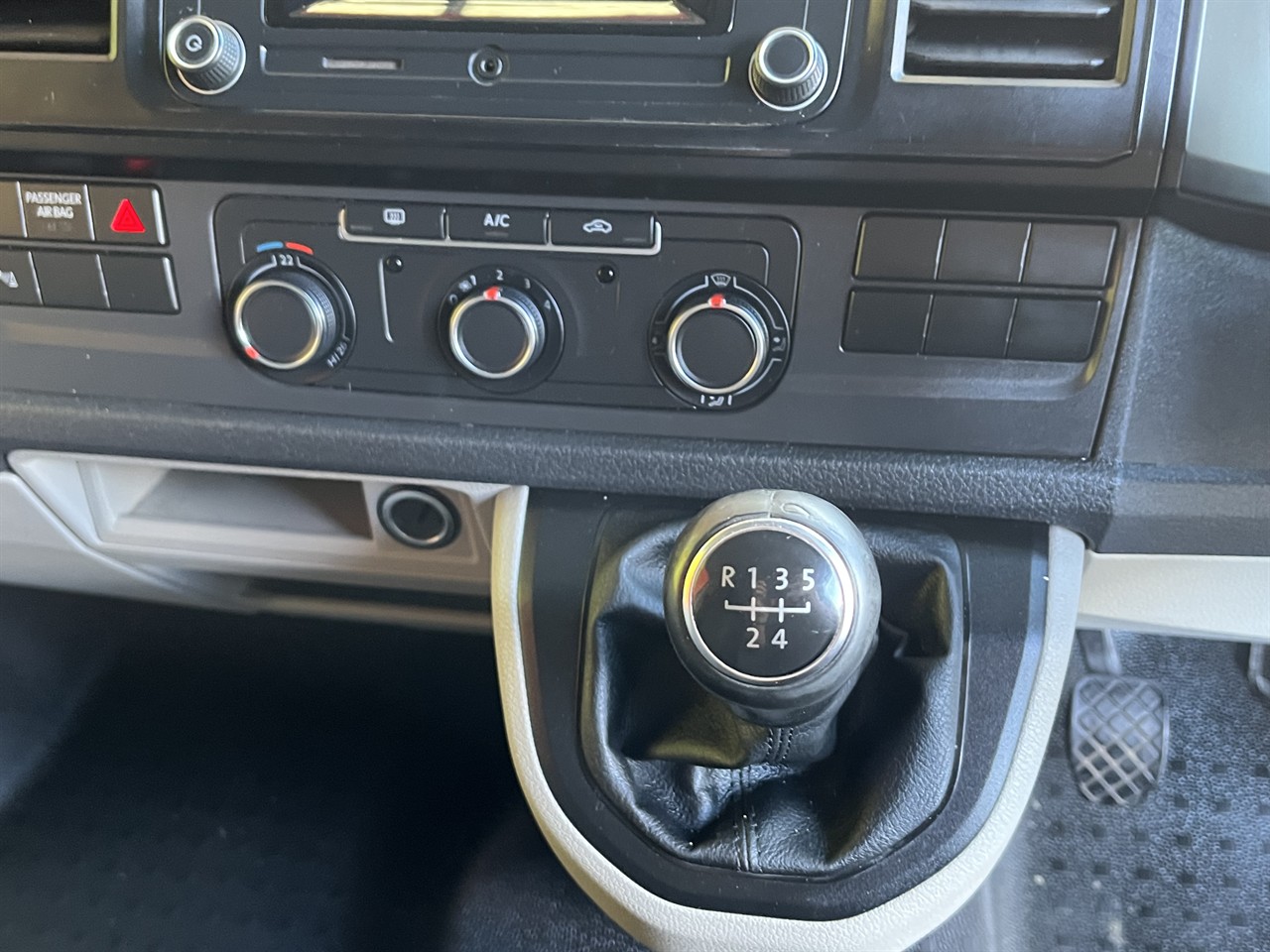 2017 Volkswagen Transporter