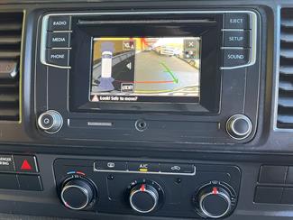 2017 Volkswagen Transporter - Thumbnail