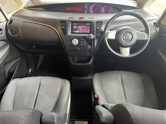 2011 Mazda BIANTE - Thumbnail