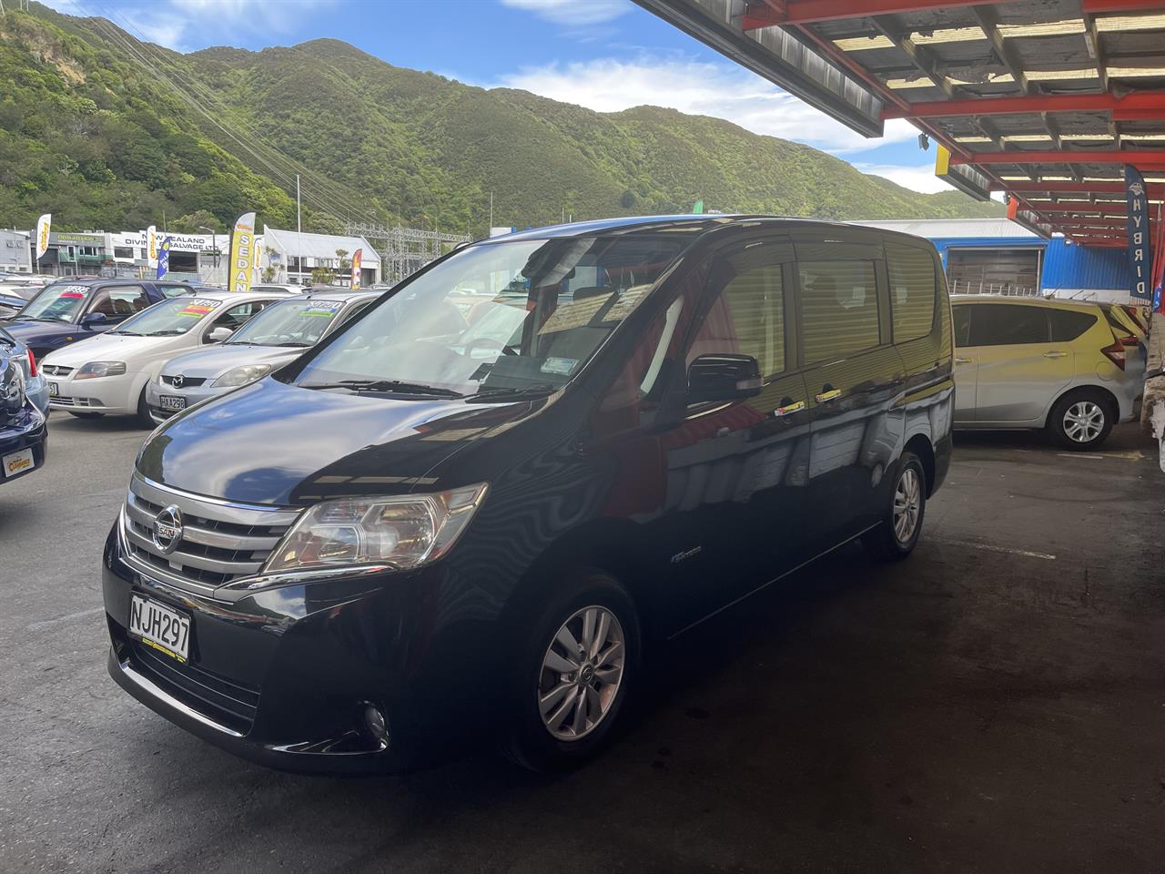 2013 Nissan Serena