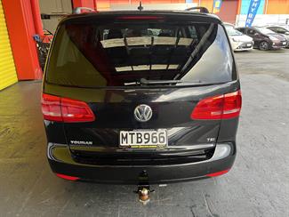 2011 Volkswagen Touran - Thumbnail