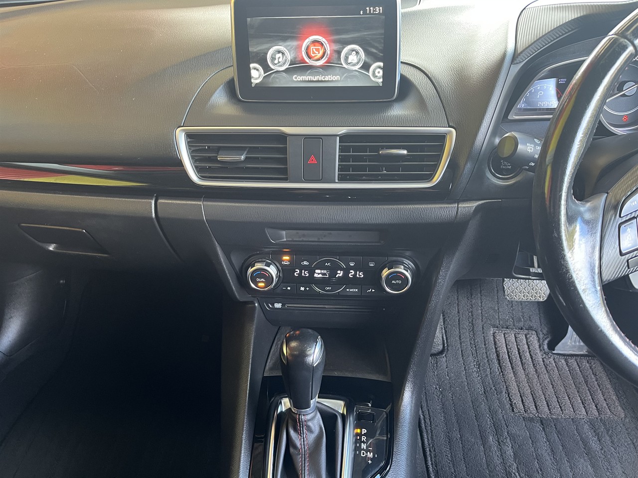 2013 Mazda Axela