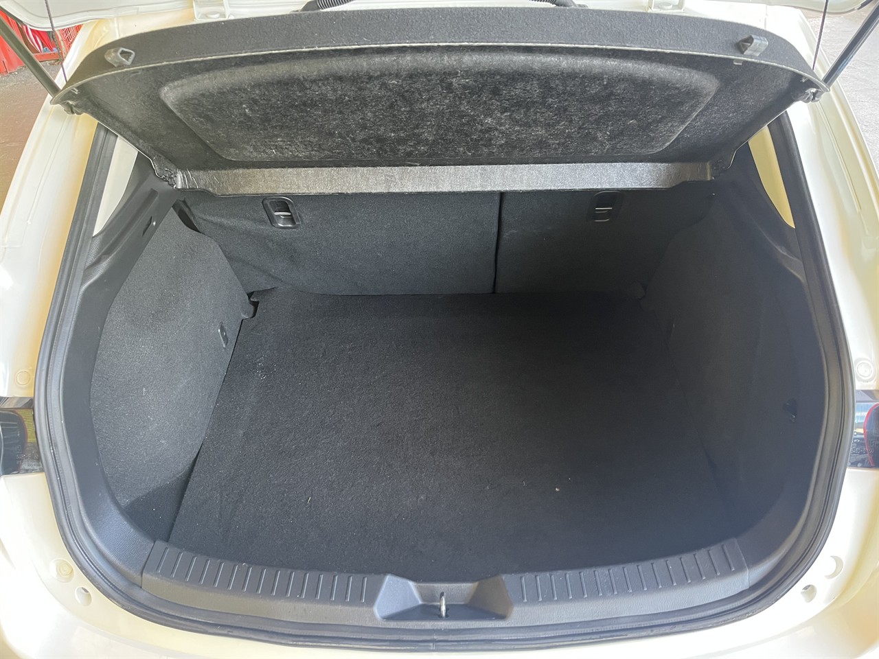2013 Mazda Axela