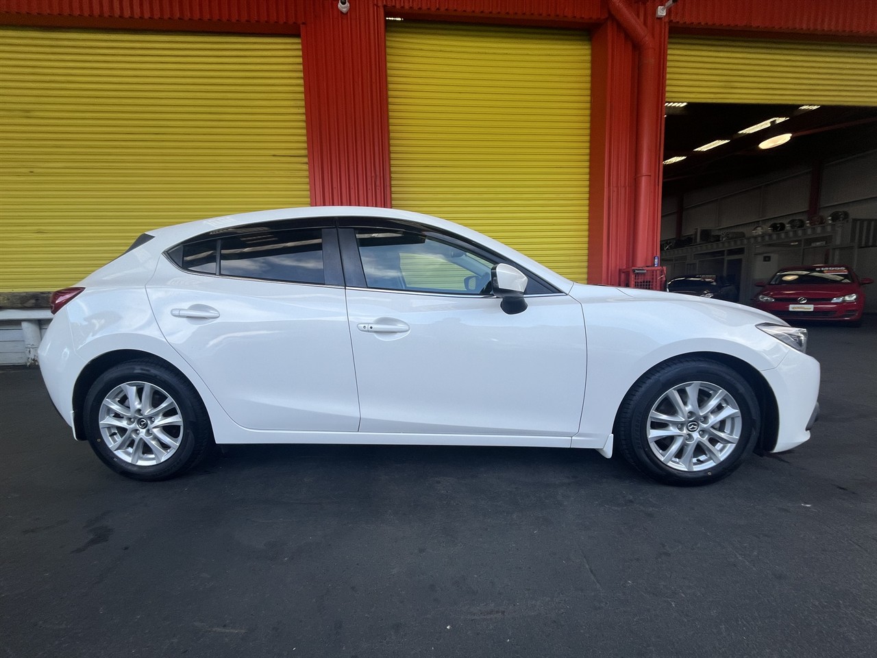 2013 Mazda Axela