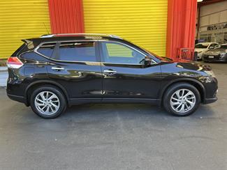 2014 Nissan X-Trail - Thumbnail