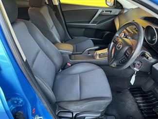 2009 Mazda 3 - Thumbnail