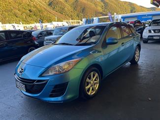 2009 Mazda 3 - Thumbnail