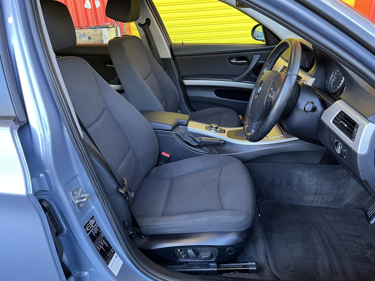 2012 BMW 320i