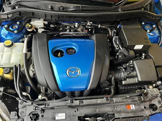 2012 Mazda Axela - Thumbnail