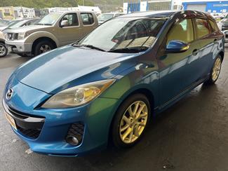 2012 Mazda Axela - Thumbnail