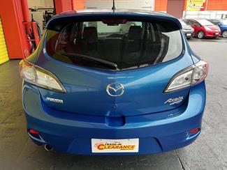 2012 Mazda Axela - Thumbnail
