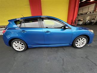2012 Mazda Axela - Thumbnail