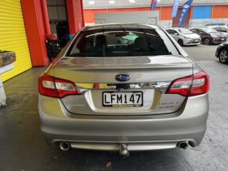 2018 Subaru Legacy - Thumbnail