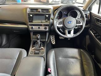 2018 Subaru Legacy - Thumbnail