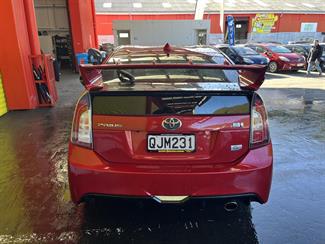 2012 Toyota Prius - Thumbnail