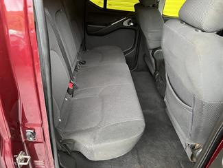 2005 Nissan Navara - Thumbnail