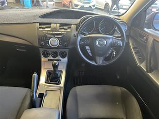 2011 Mazda 3 - Thumbnail