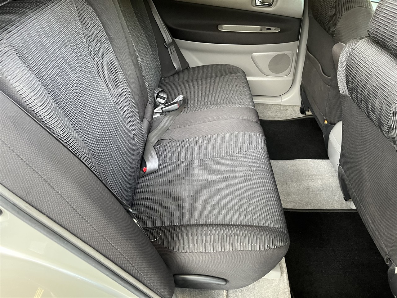 2001 Toyota Vista