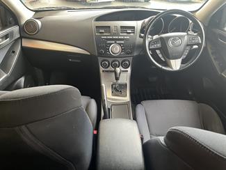 2011 Mazda 3 - Thumbnail