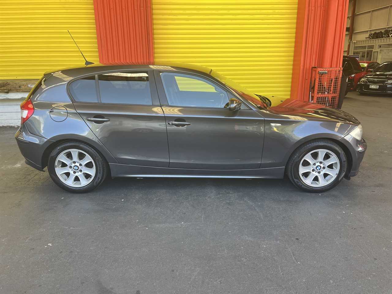 2005 BMW 118I
