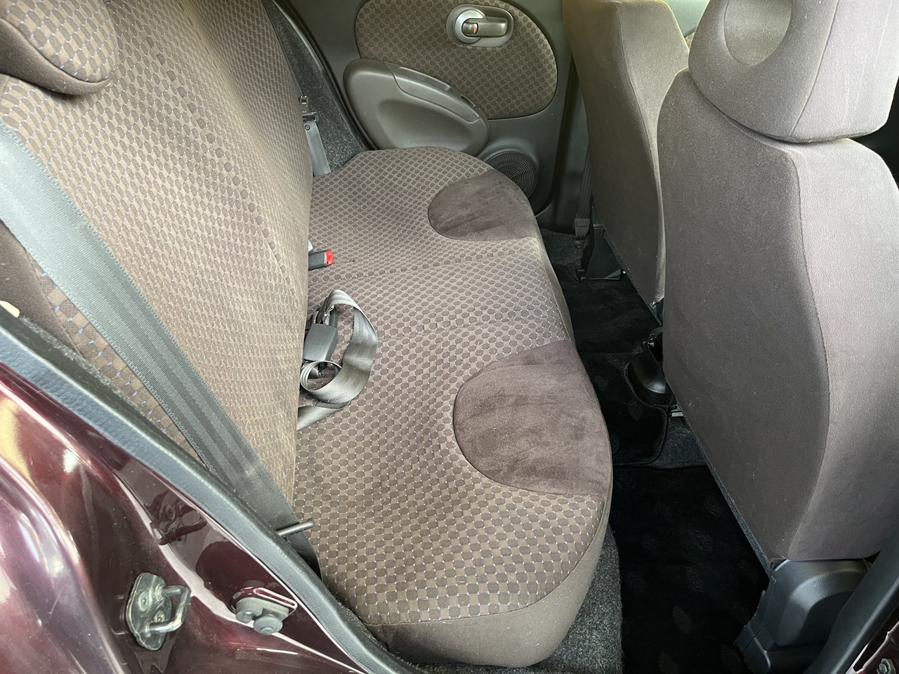 2010 Nissan March