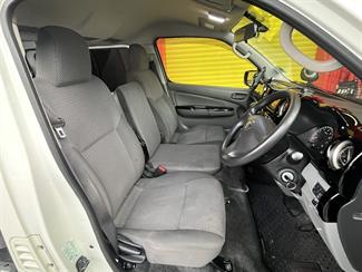 2019 Nissan Caravan - Thumbnail