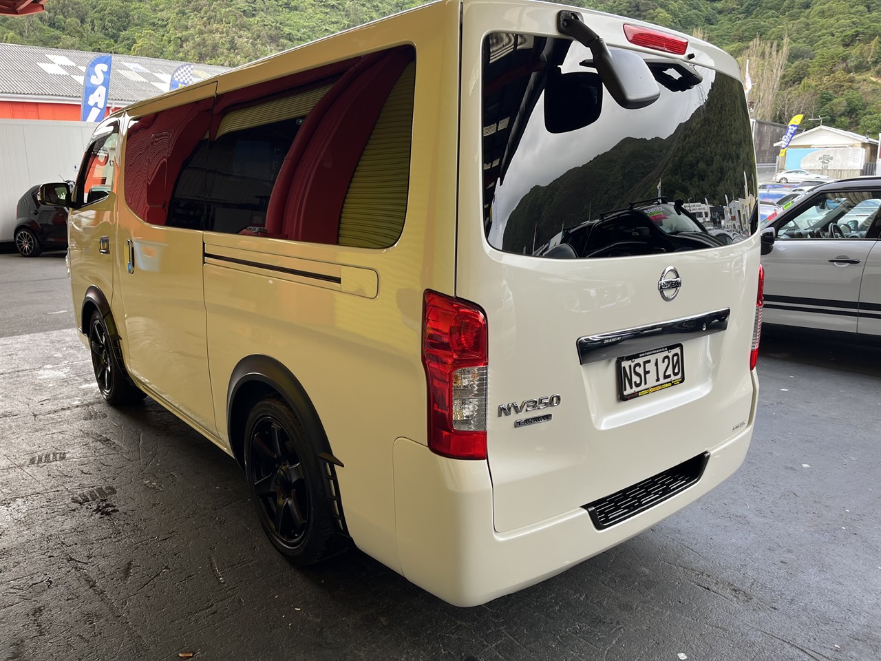 2019 Nissan Caravan