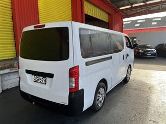 2015 Nissan Nv350 - Thumbnail