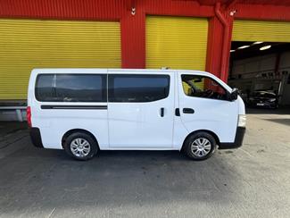 2015 Nissan Nv350 - Thumbnail