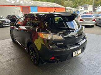 2013 Mazda Axela - Thumbnail