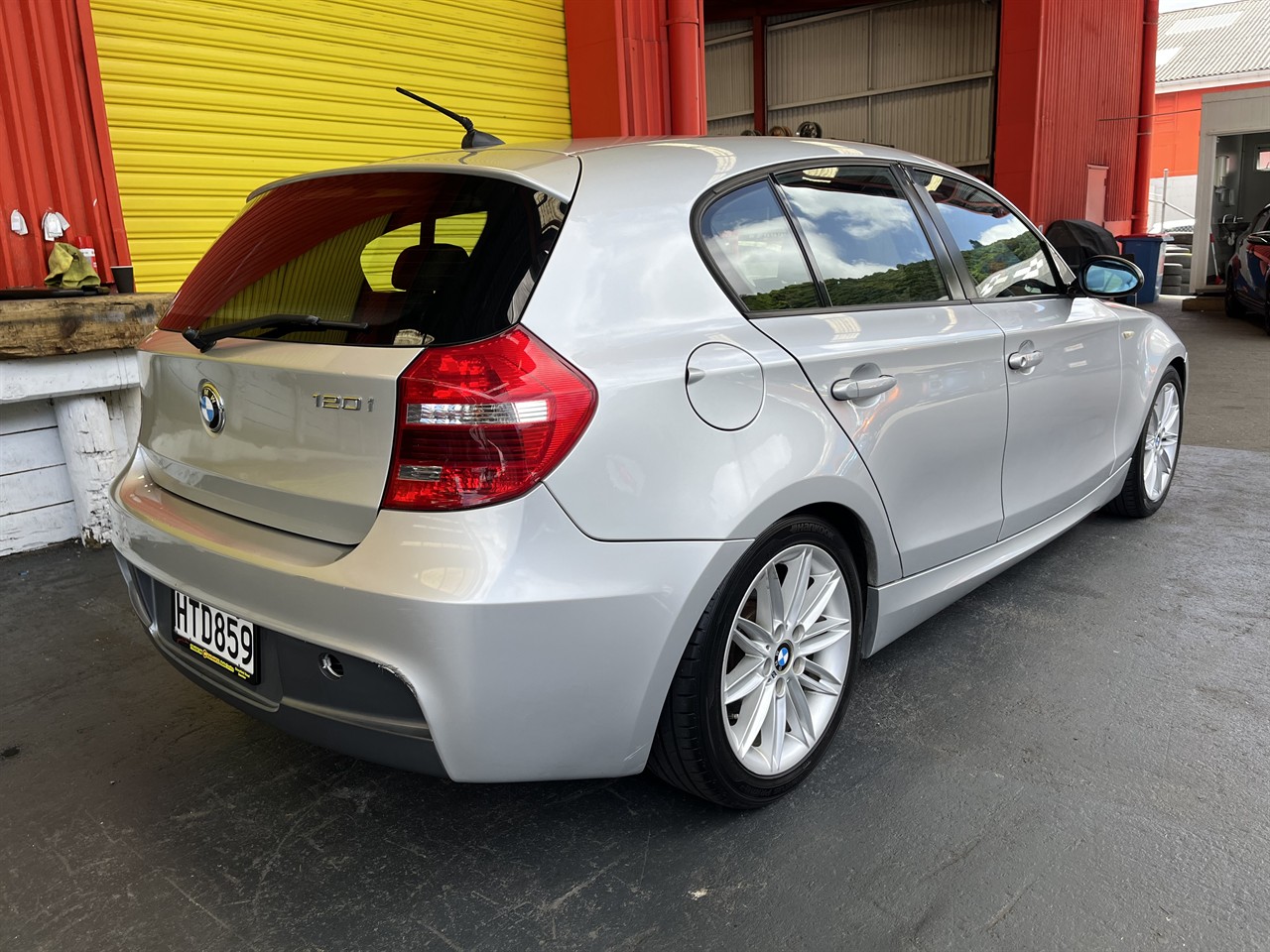 2008 BMW 120I