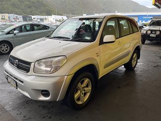 2005 Toyota RAV4 - Thumbnail