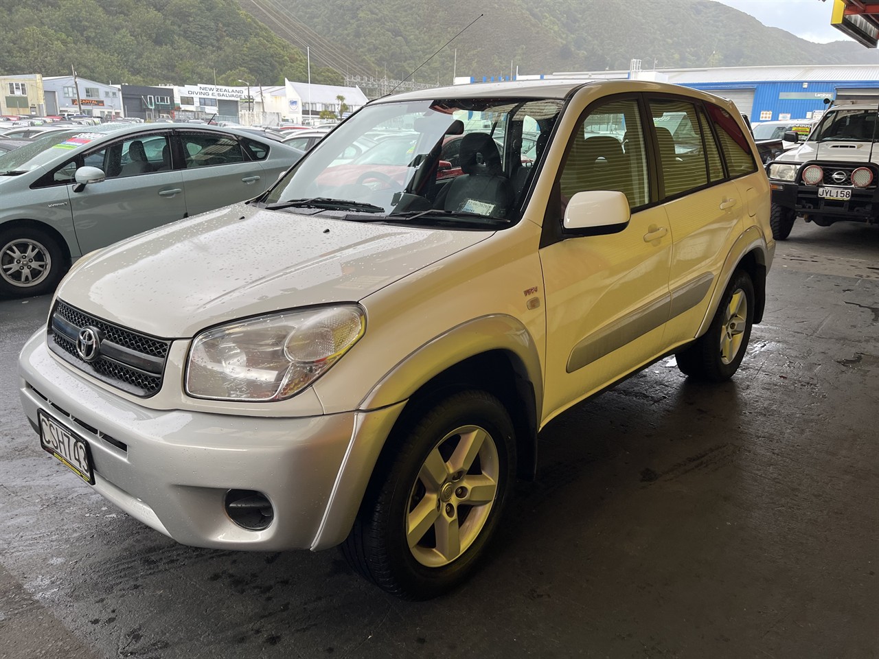 2005 Toyota RAV4