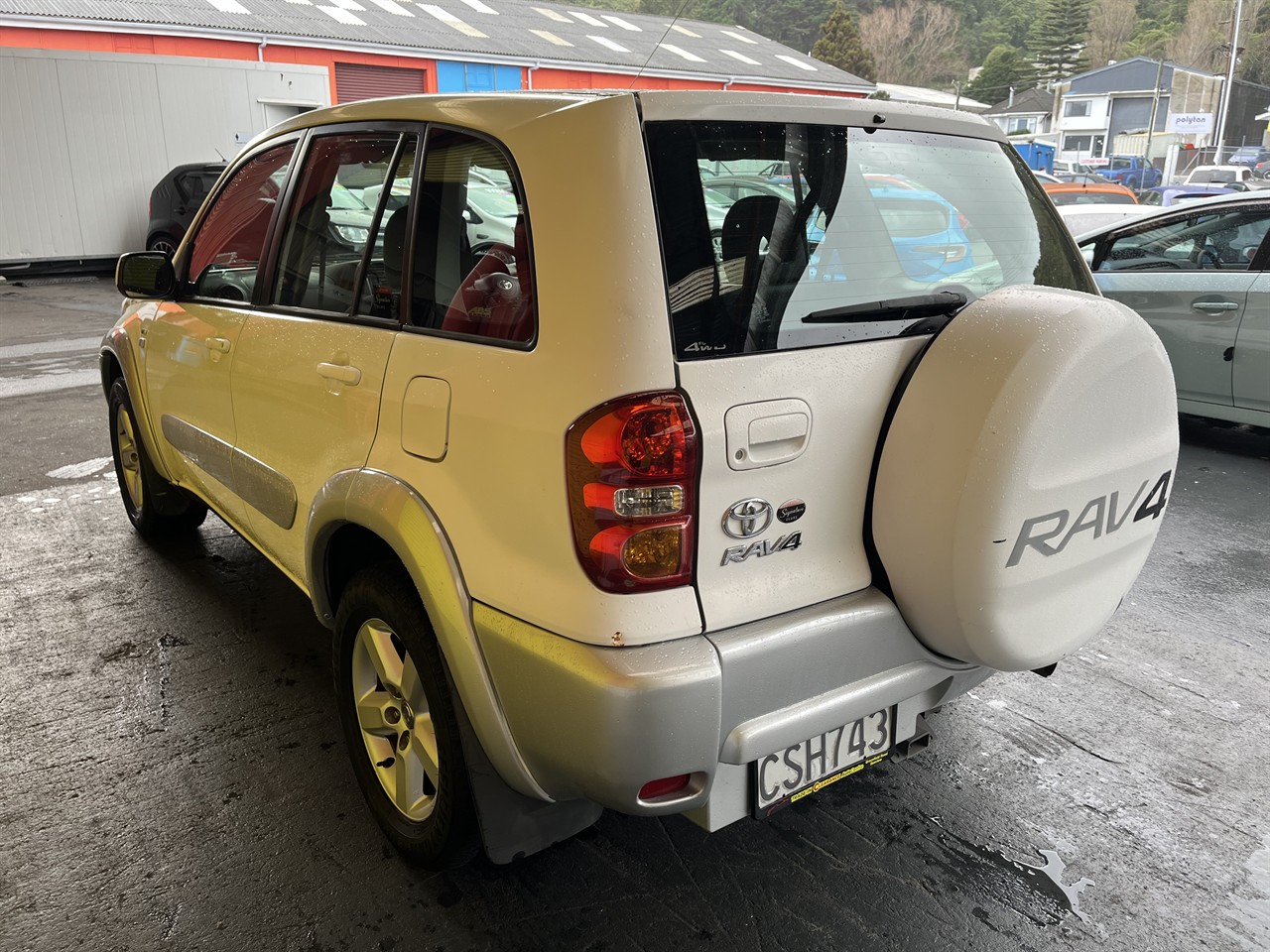 2005 Toyota RAV4