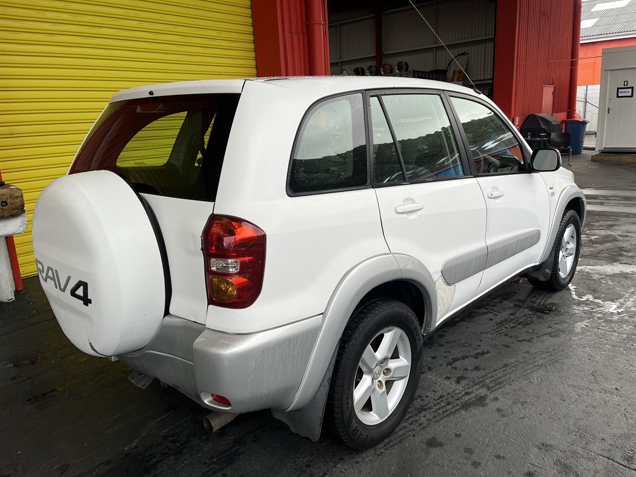 2005 Toyota RAV4