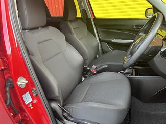 2017 Suzuki Swift - Thumbnail