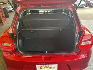 2017 Suzuki Swift - Thumbnail