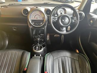 2012 Mini Cooper - Thumbnail