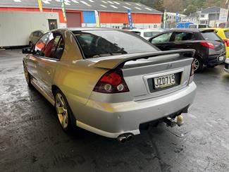 2006 Holden Commodore - Thumbnail