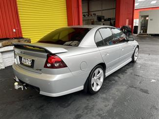 2006 Holden Commodore - Thumbnail