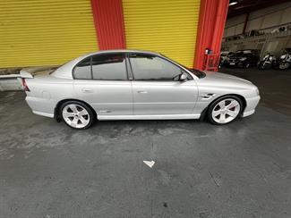 2006 Holden Commodore - Thumbnail