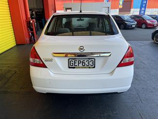 2006 Nissan Tiida - Thumbnail