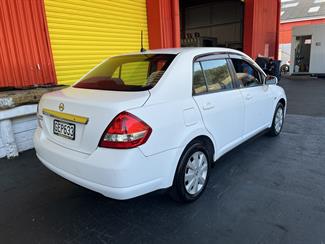 2006 Nissan Tiida - Thumbnail